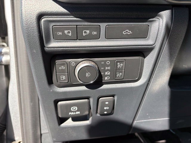 Certified 2022 Ford F150 Lariat w/ Equipment Group 502A High AWD/4WD image 21