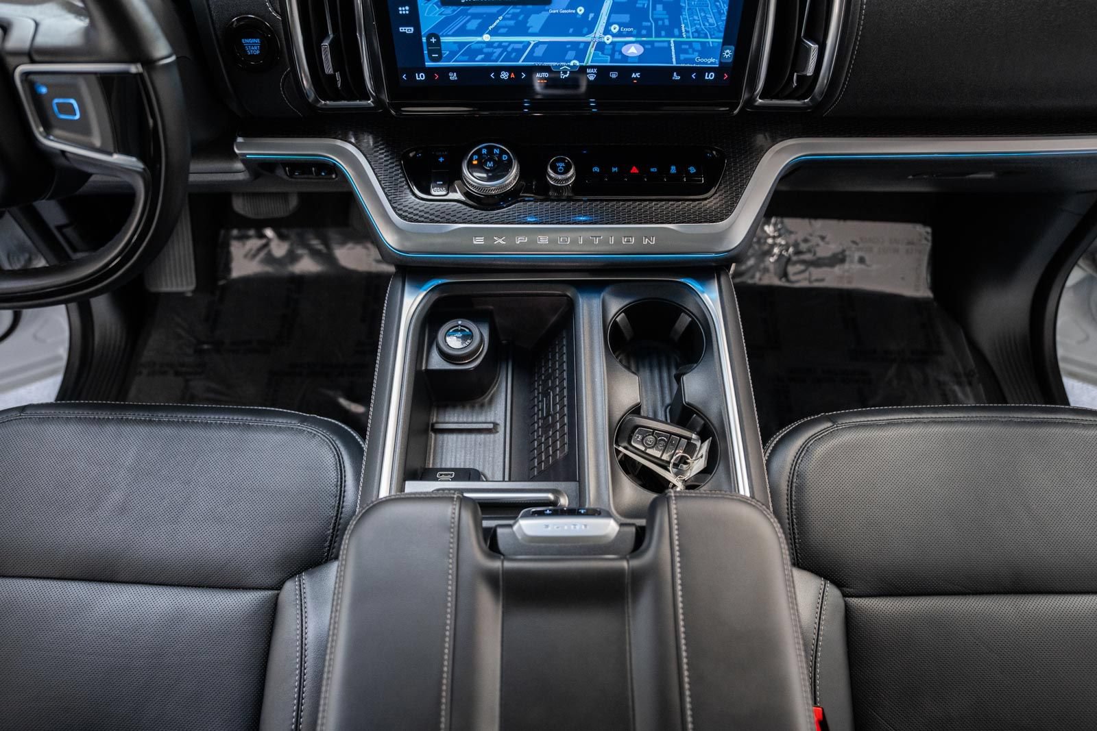 Certified 2025 Ford Expedition Max Platinum w/ Stealth Appearance Package AWD/4WD image 33