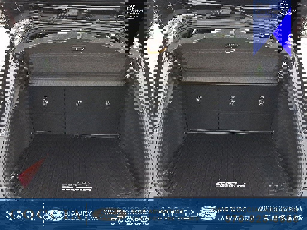 Used 2020 Toyota Corolla SE image 28