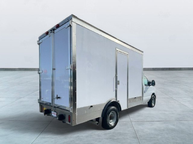 Certified 2024 Ford E-350 and Econoline 350 Super Duty w/ Power Windows & Locks Group RWD image 7