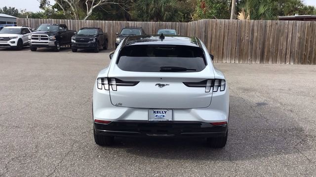 Certified 2022 Ford Mustang Mach-E Premium image 4