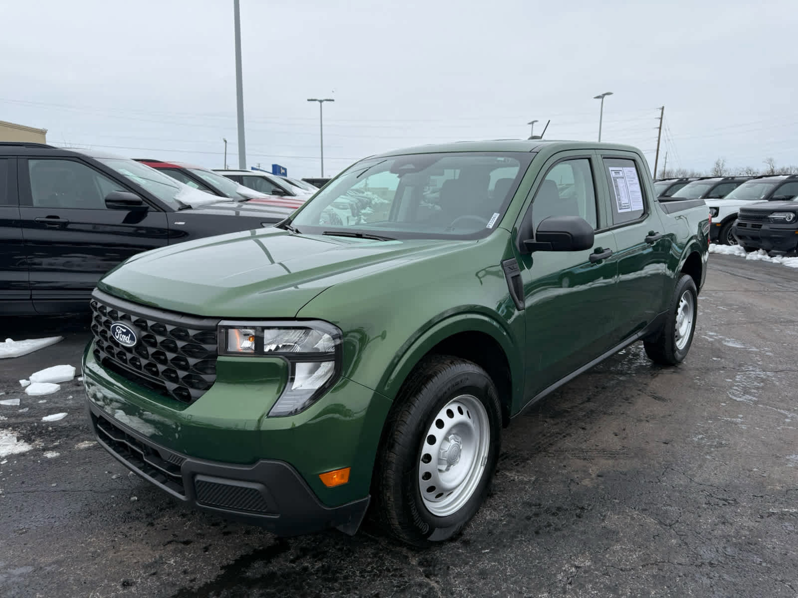 Certified 2025 Ford Maverick XL image 7