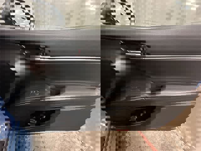 Used 2023 Toyota Camry SE image 20