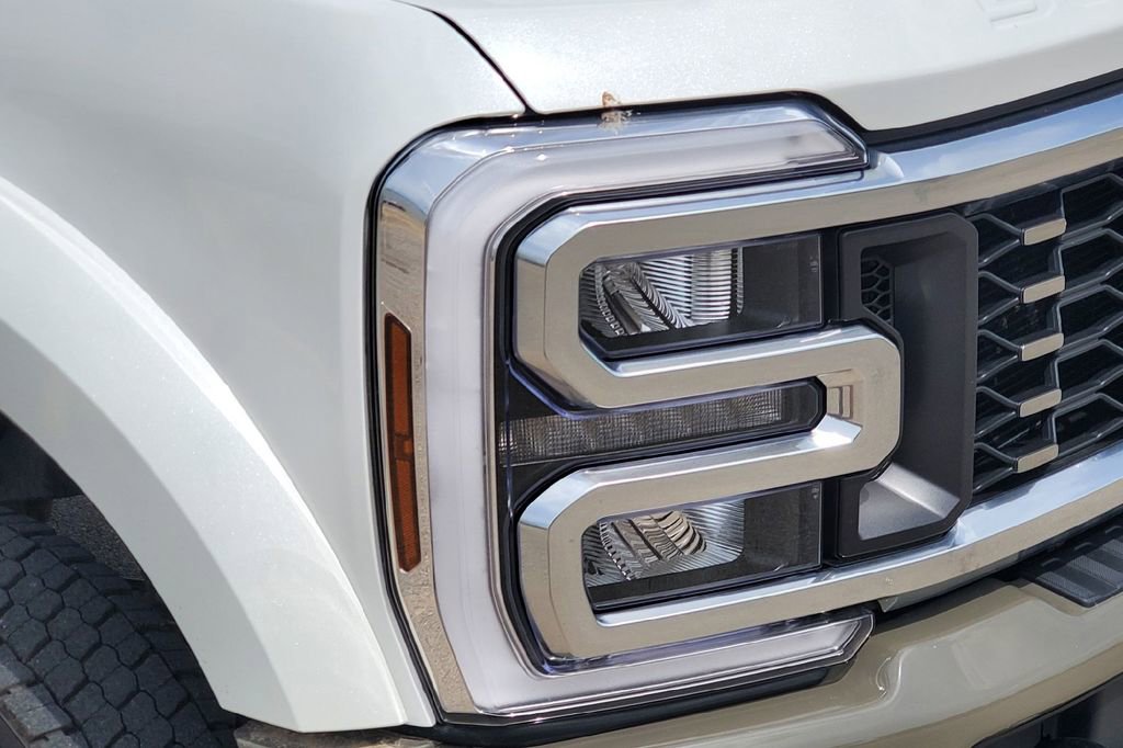 Certified 2026 Ford F450 King Ranch w/ FX4 Off-Road Package AWD/4WD image 27