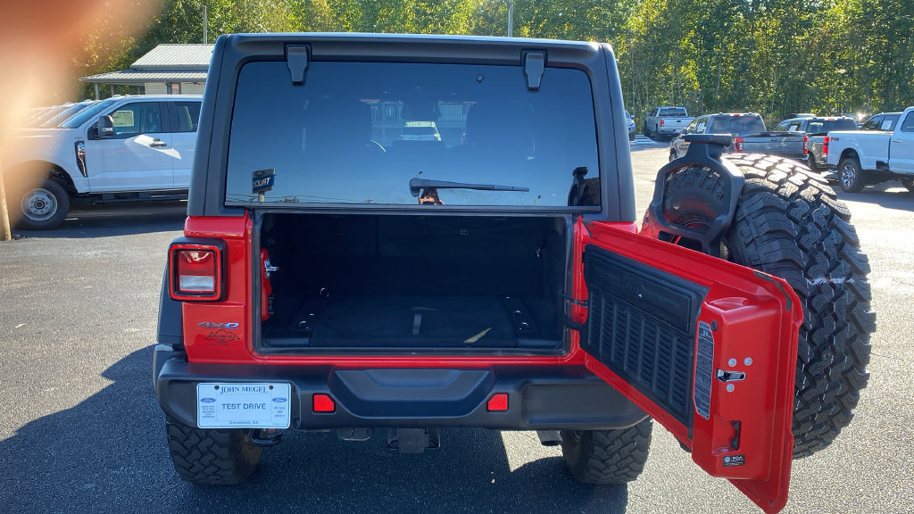 Used 2025 Jeep Wrangler Unlimited Sport S 4xe AWD/4WD image 19