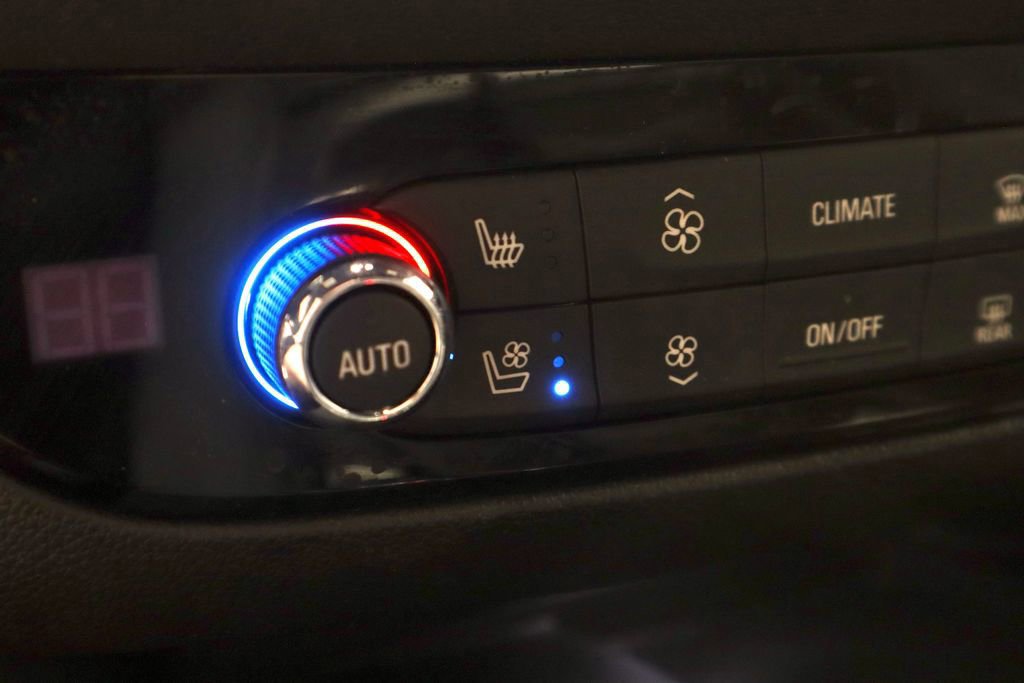 Used 2023 Buick Enclave Premium w/ Experience Buick Package AWD/4WD image 12