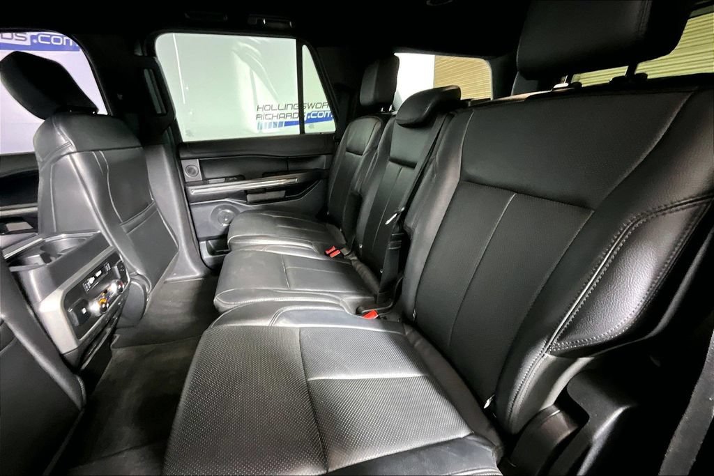 Certified 2018 Ford Expedition XLT w/ Equipment Group 202A AWD/4WD image 21