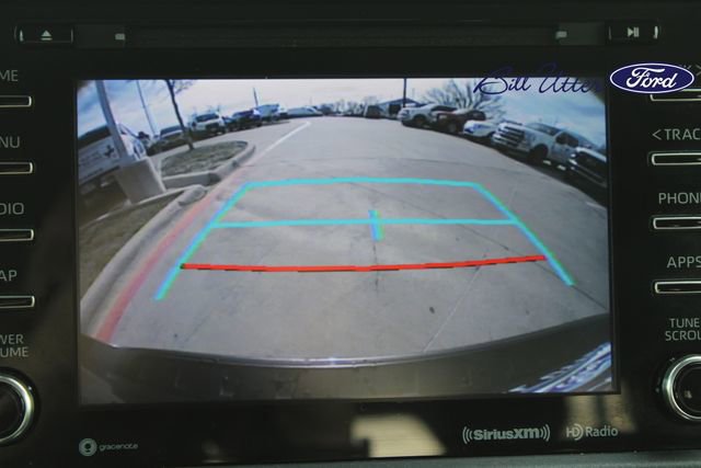 Used 2019 Toyota Sienna SE image 23