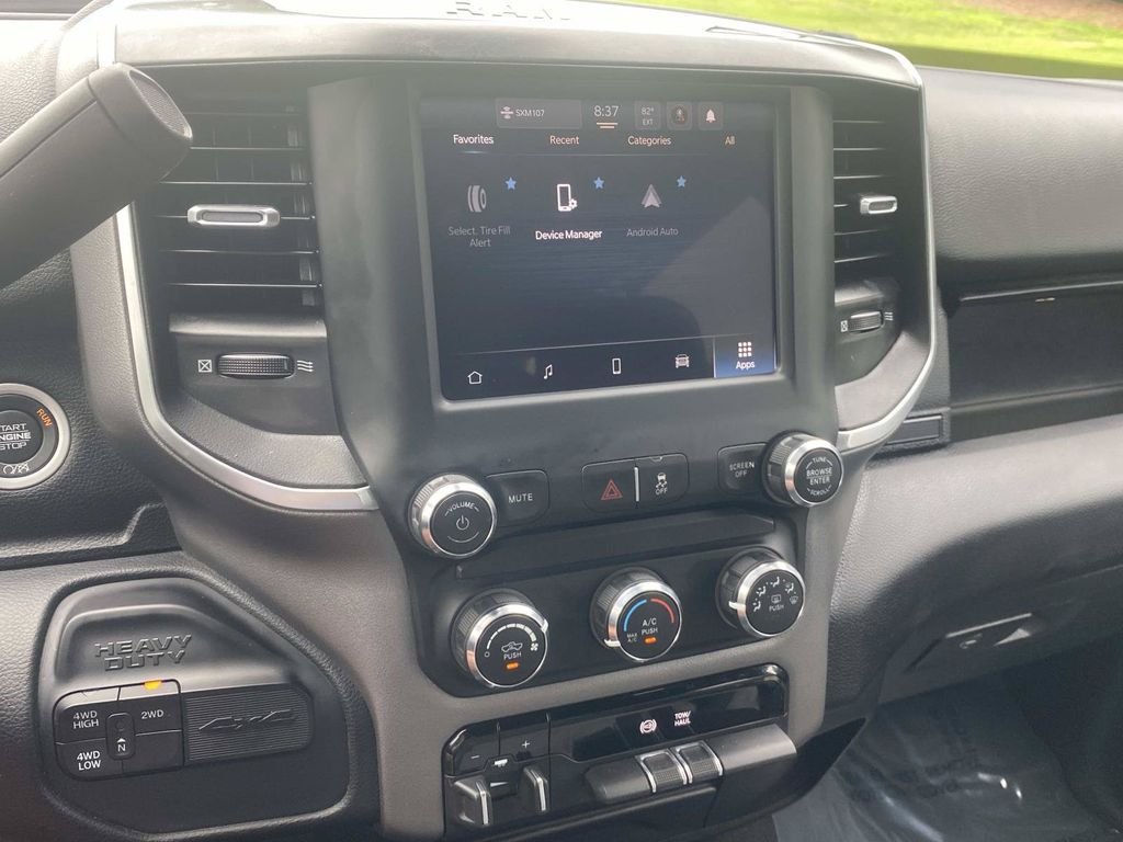 Used 2024 RAM 2500 Big Horn AWD/4WD image 27