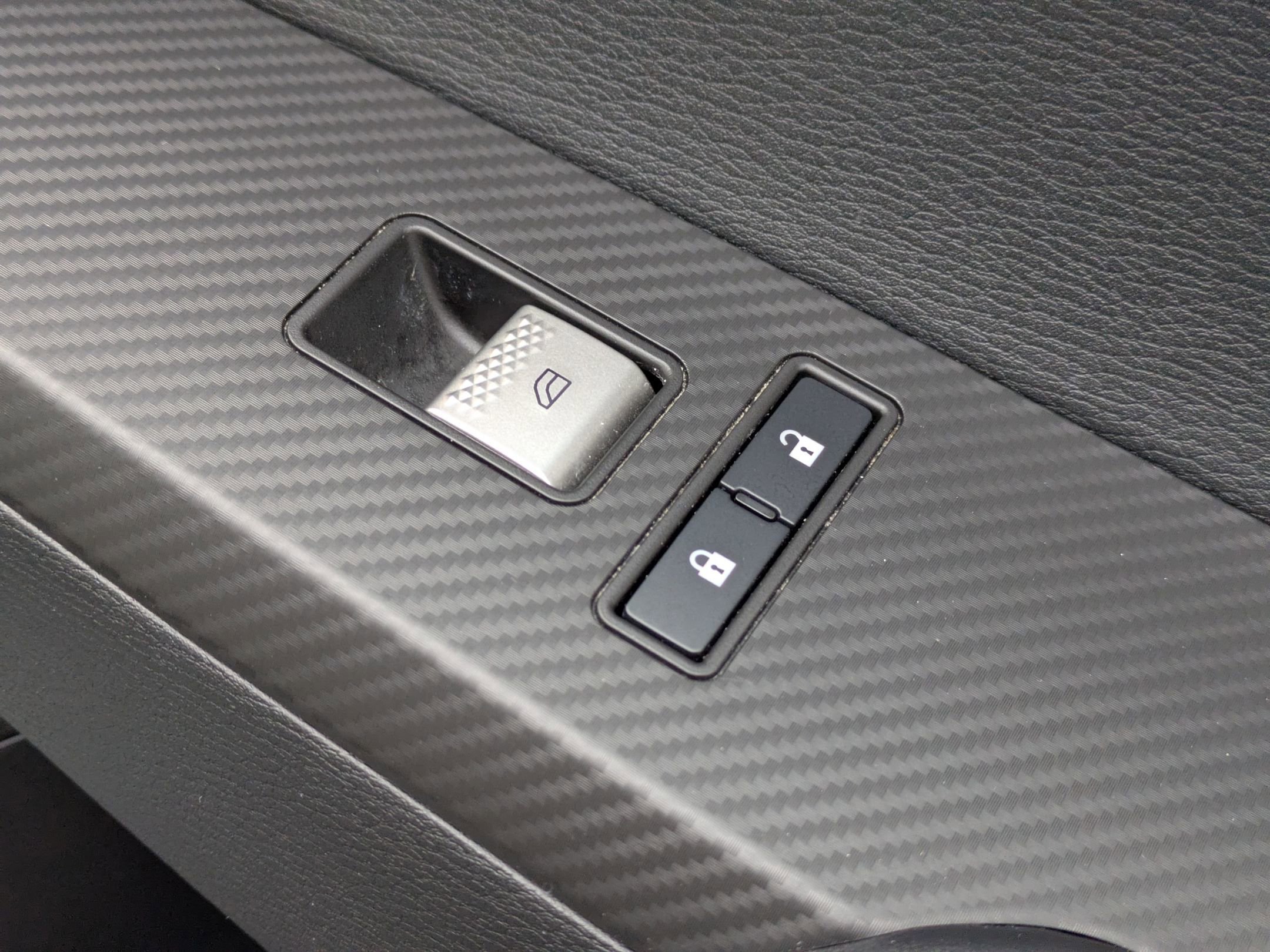 Used 2022 Mitsubishi Outlander ES image 34