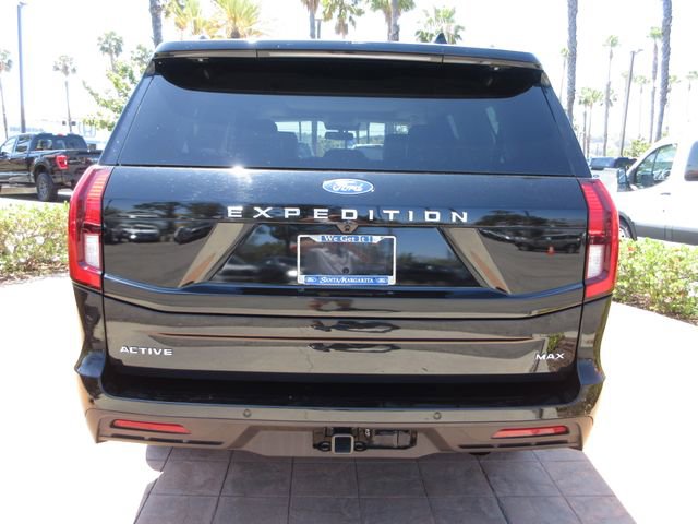 Certified 2025 Ford Expedition Max Active AWD/4WD image 3