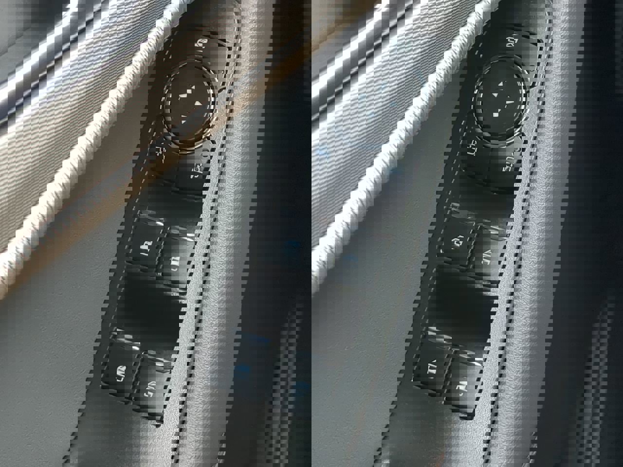 Certified 2025 Ford Explorer Active w/ Active Comfort Package image 22