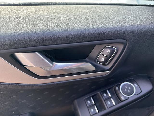 Certified 2020 Ford Escape SE image 24