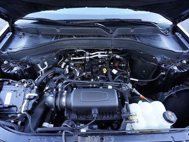 Certified 2021 Ford Explorer XLT w/ Equipment Group 202A image 24