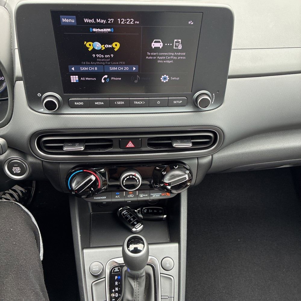Used 2023 Hyundai Kona SEL AWD/4WD image 15