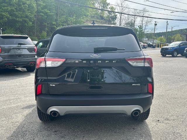 Certified 2022 Ford Escape SE AWD/4WD image 3