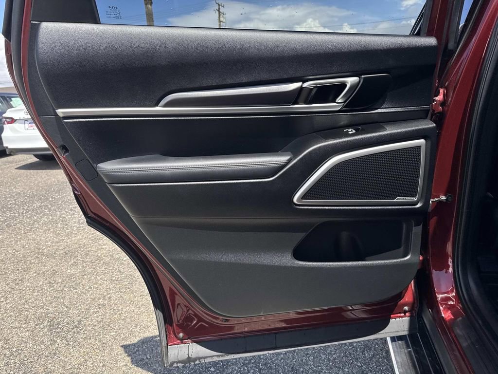 Used 2023 Kia Telluride S w/ S Sunroof Package AWD/4WD image 24