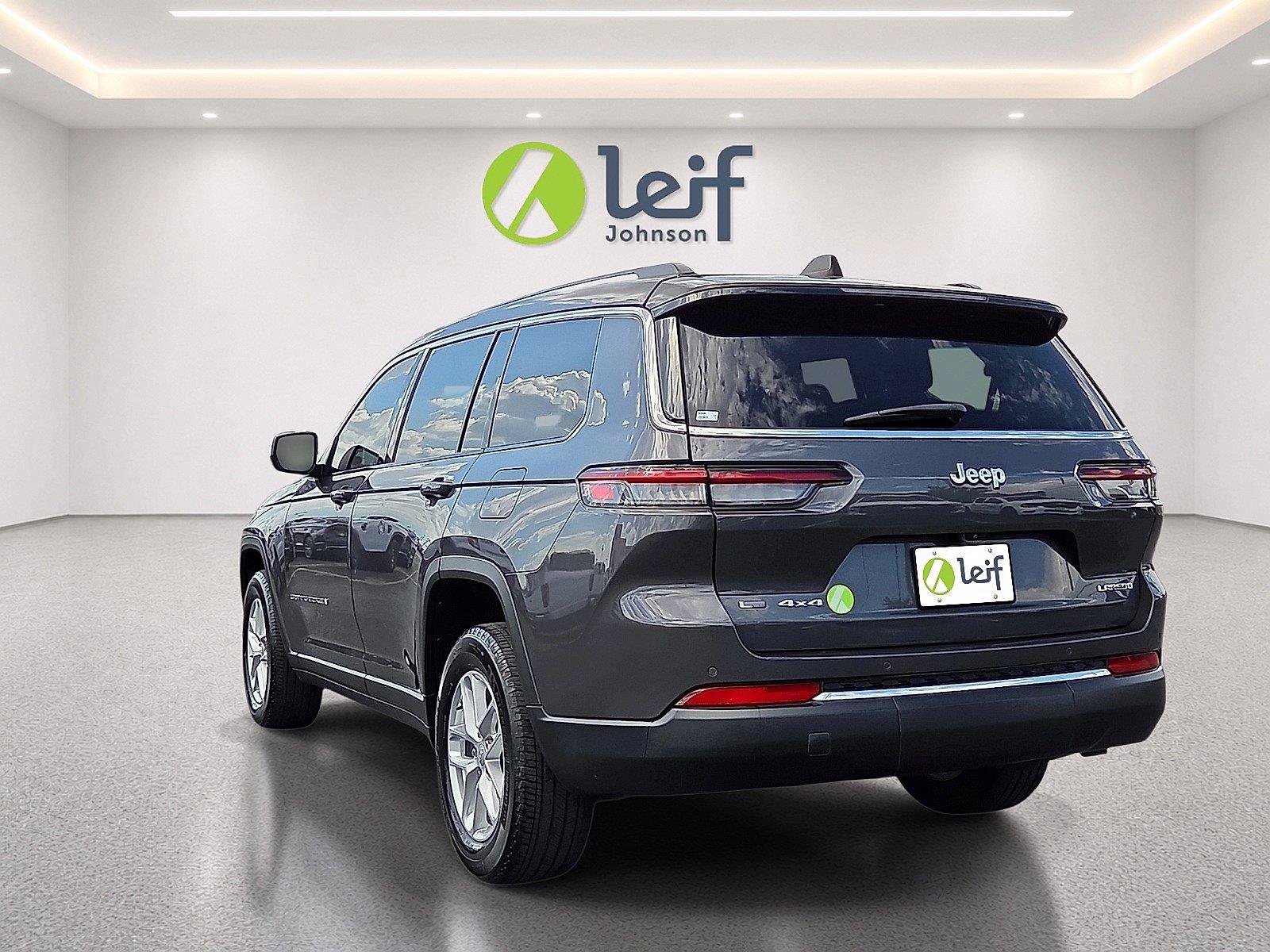 Used 2023 Jeep Grand Cherokee L Laredo AWD/4WD image 5