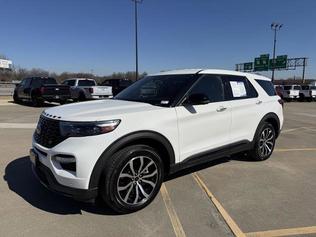 Certified 2022 Ford Explorer ST image 4