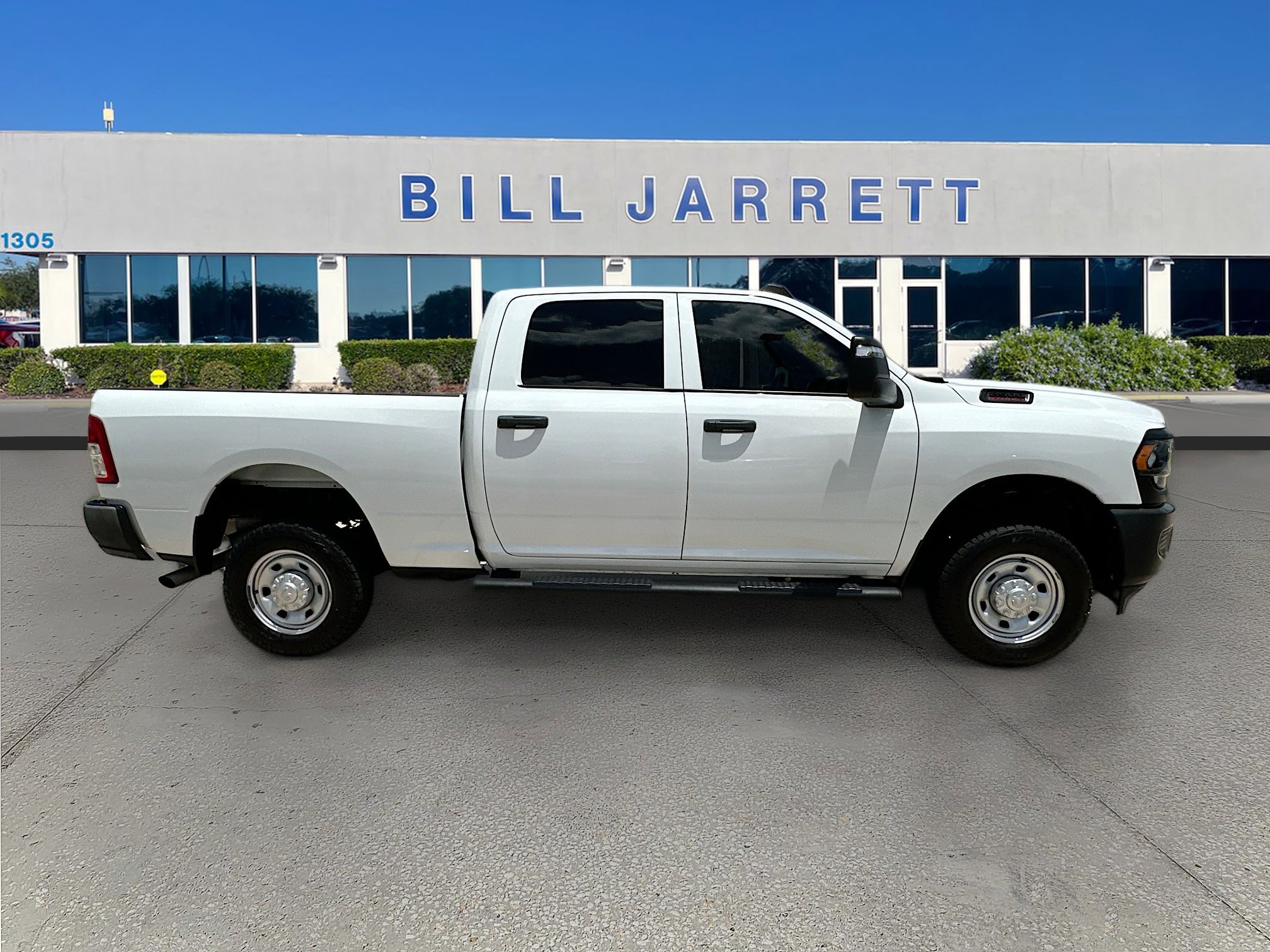 Used 2024 RAM 2500 Tradesman AWD/4WD image 8