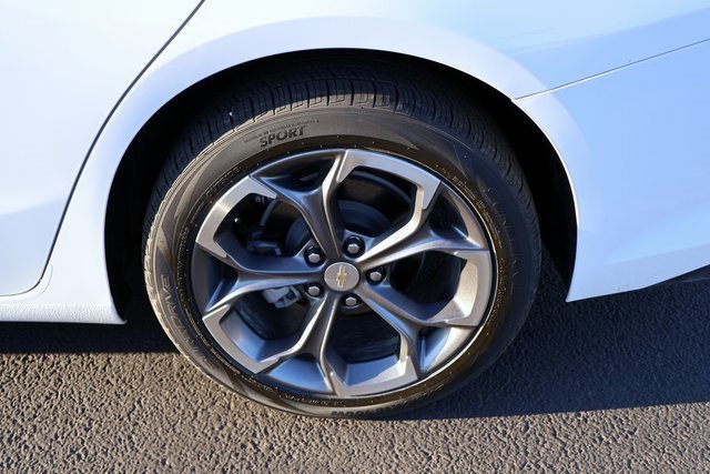 Used 2024 Chevrolet Malibu LT image 18