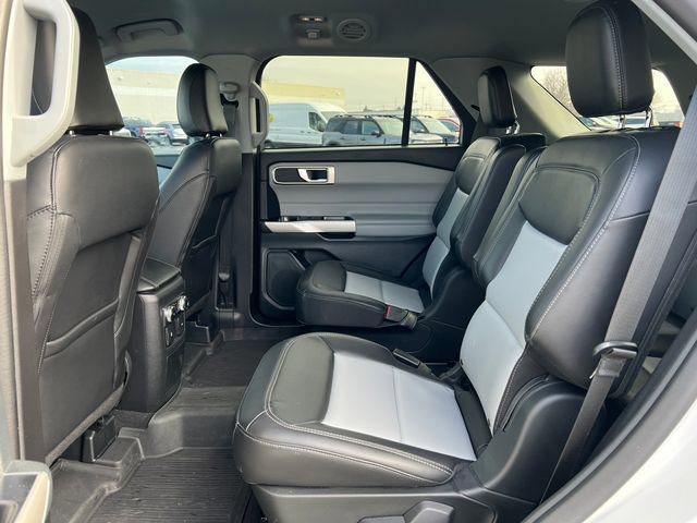 Certified 2023 Ford Explorer XLT w/ Equipment Group 202A image 11