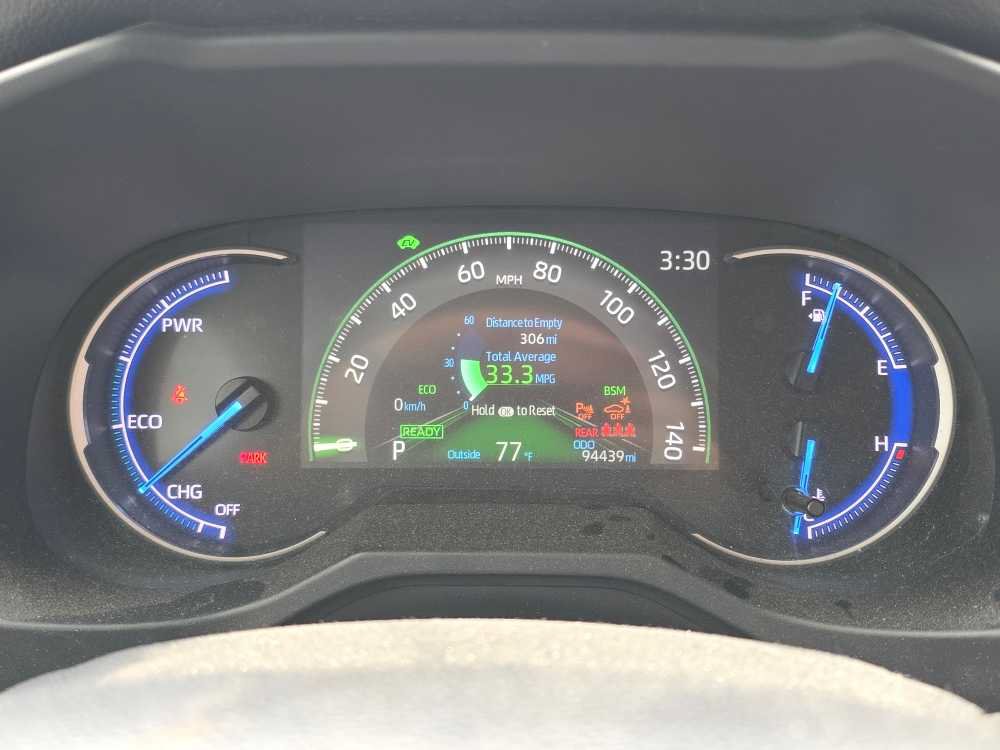 Used 2020 Toyota RAV4 Limited AWD/4WD image 7