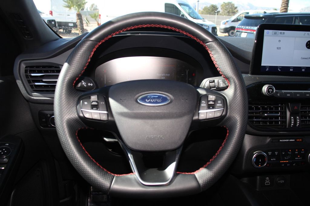 Certified 2025 Ford Escape ST-Line Select image 16