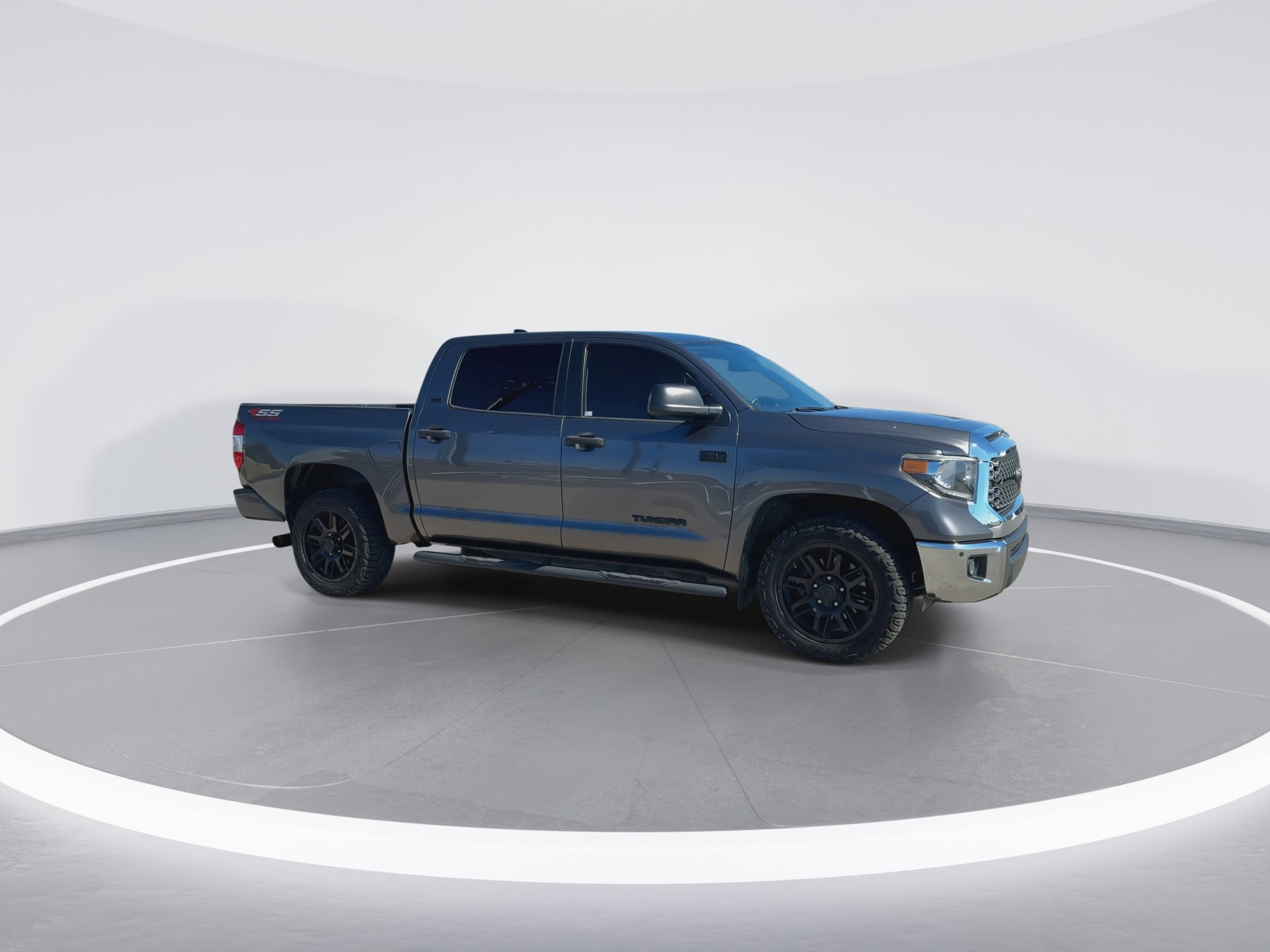 Used 2021 Toyota Tundra SR5 image 3