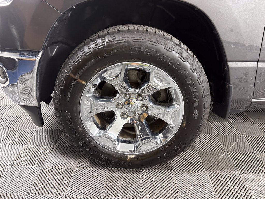 Used 2022 RAM 1500 Big Horn AWD/4WD image 11