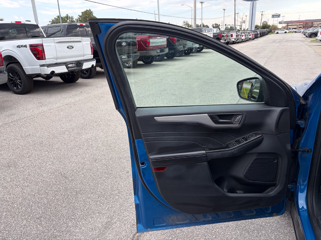 Certified 2021 Ford Escape S FWD image 10