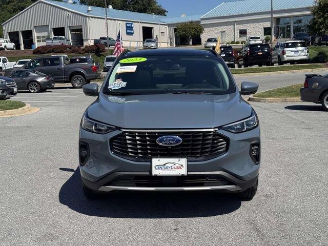 Certified 2023 Ford Escape SE w/ PHEV Premium Package FWD image 6