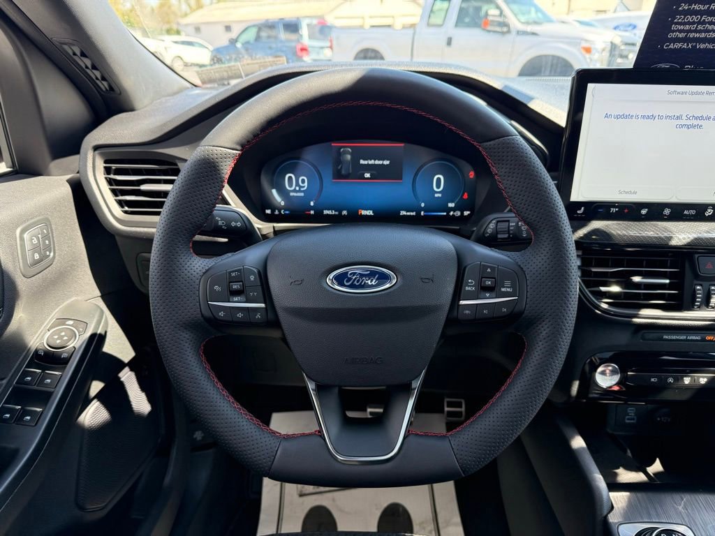 Certified 2023 Ford Escape ST-Line Select w/ Tech Pack #2 image 16