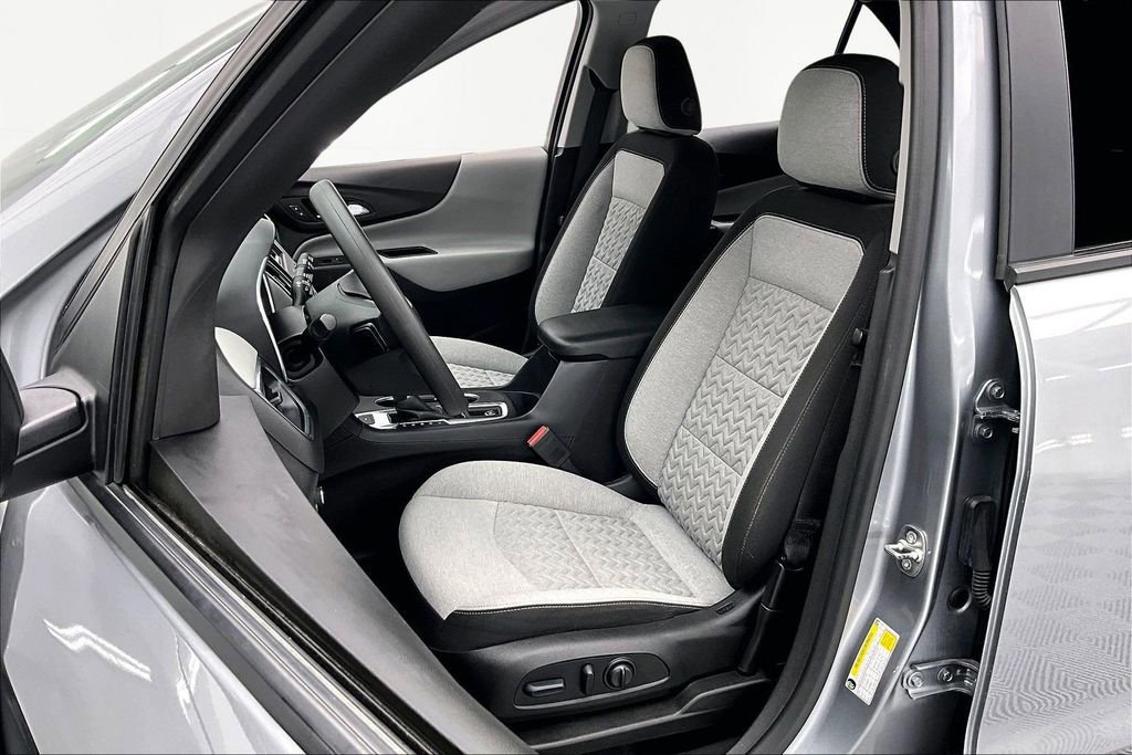 Used 2024 Chevrolet Equinox LS w/ LS Convenience Package image 25