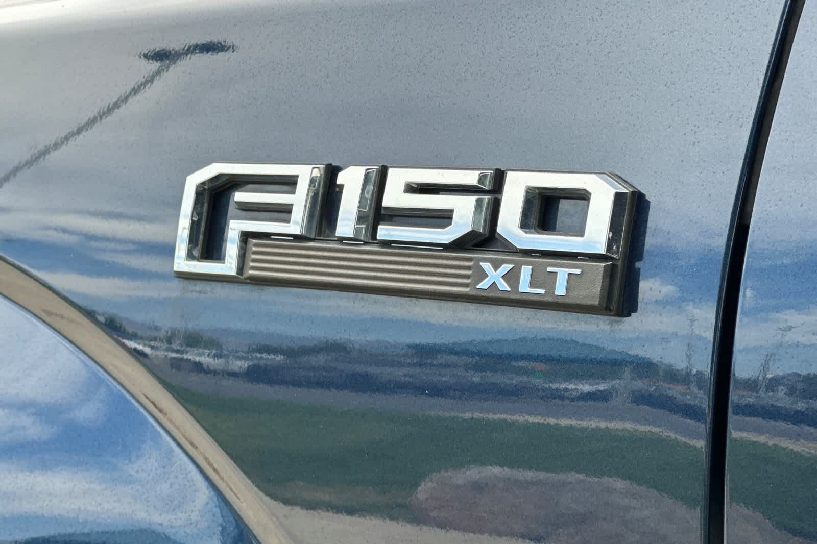 Certified 2018 Ford F150 XLT w/ Equipment Group 302A Luxury RWD image 26