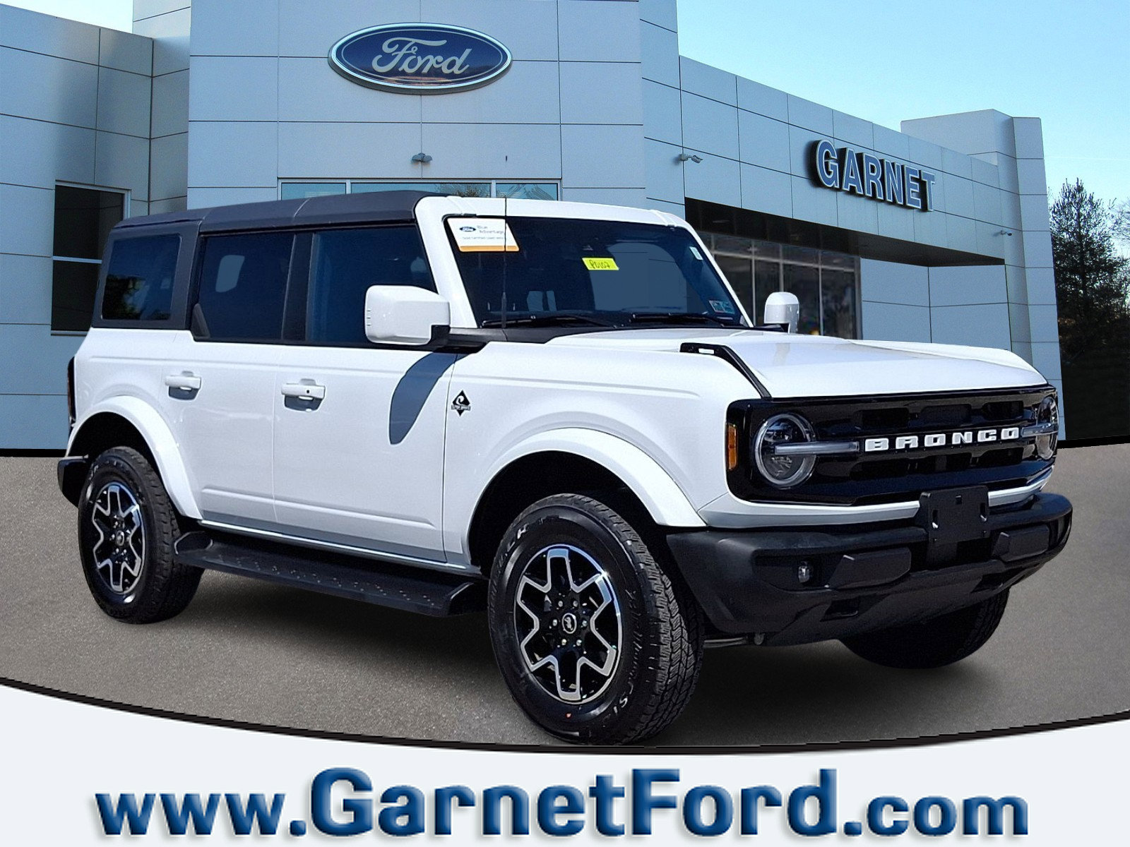 Certified 2025 Ford Bronco Outer Banks