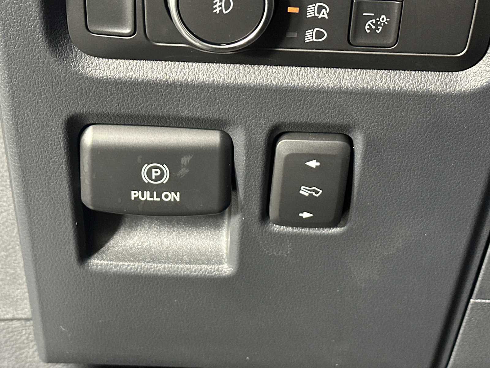 Certified 2022 Ford F150 Raptor w/ Equipment Group 801A High image 23