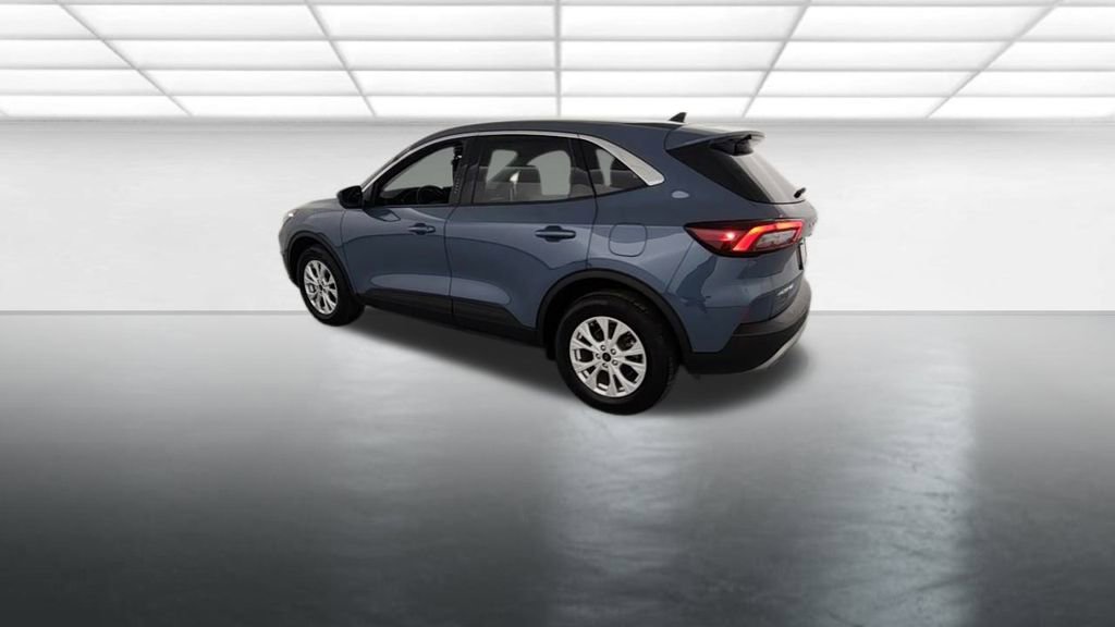 Certified 2023 Ford Escape Active w/ Tech Pack #2 image 6