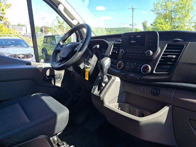 Certified 2025 Ford Transit 250 Low Roof w/ Exterior Upgrade Package RWD image 15