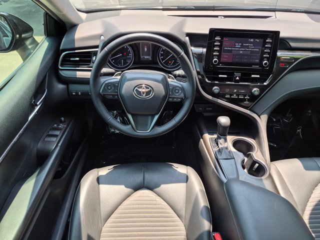 Used 2021 Toyota Camry SE w/ Convenience Package FWD image 31