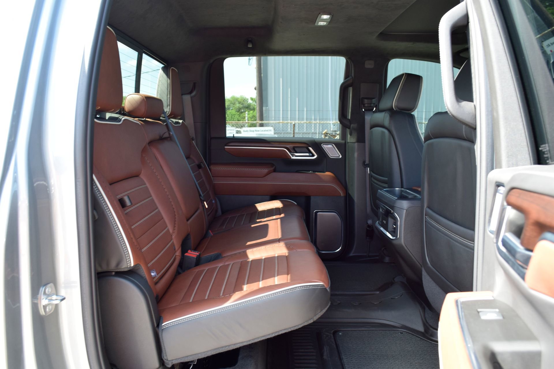 Used 2024 GMC Sierra 2500 Denali Ultimate w/ Max Trailering Package AWD/4WD image 20