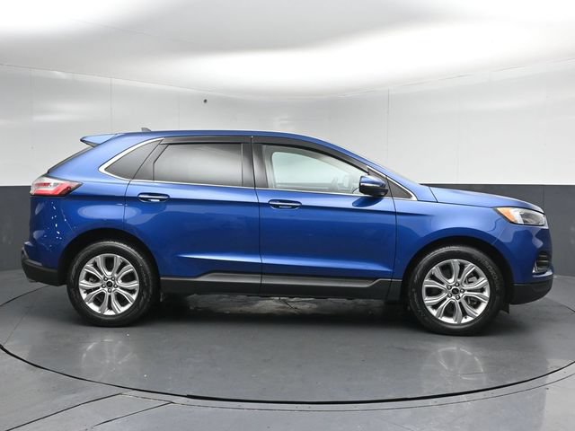 Certified 2023 Ford Edge Titanium w/ Equipment Group 301A AWD/4WD image 8