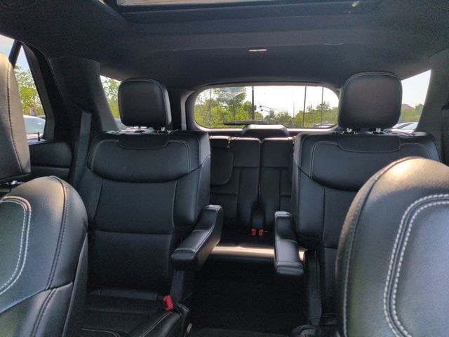 Certified 2020 Ford Explorer ST w/ Premium Technology Package AWD/4WD image 38