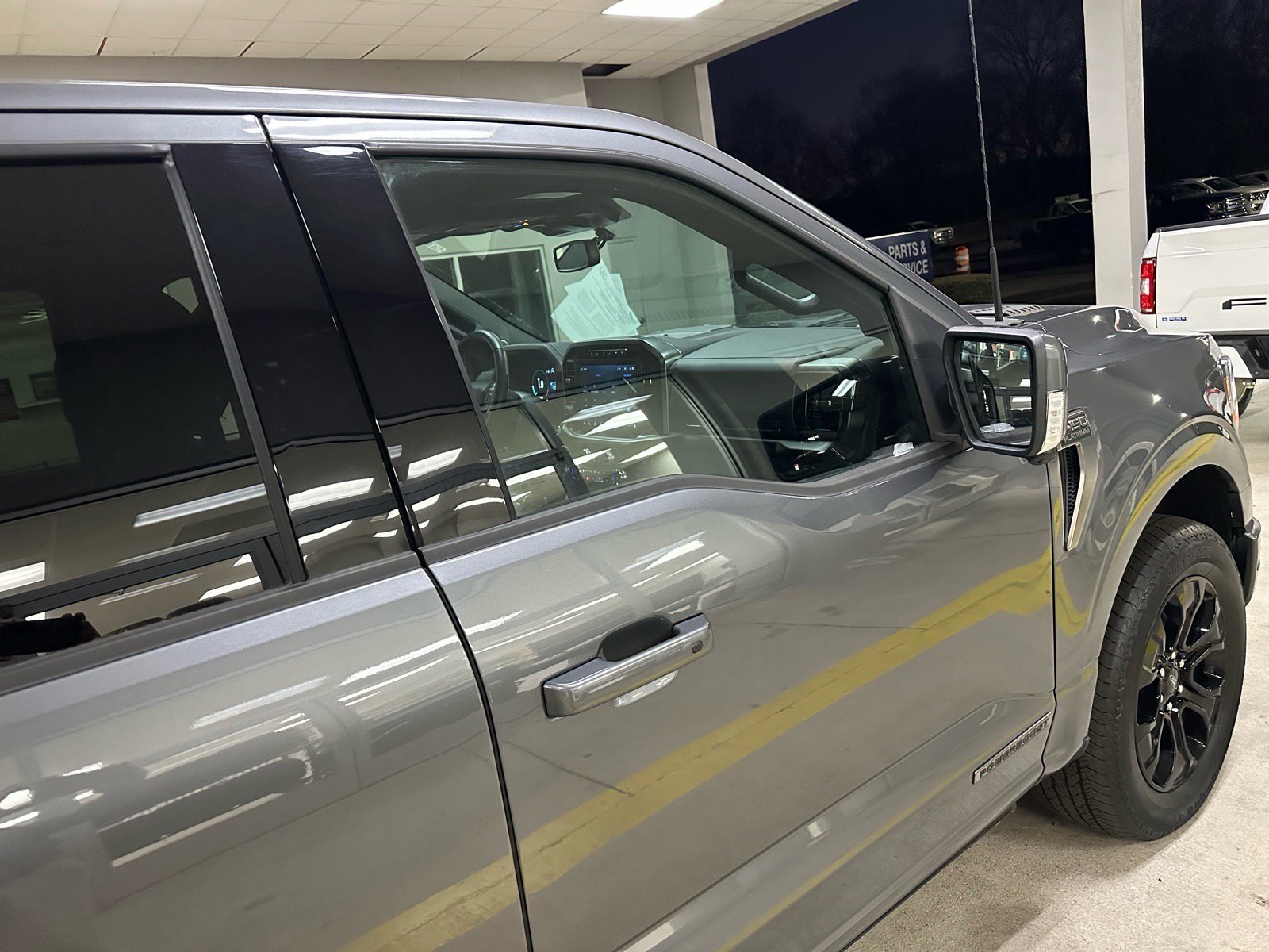 Certified 2023 Ford F150 Platinum w/ Equipment Group 701A High image 4