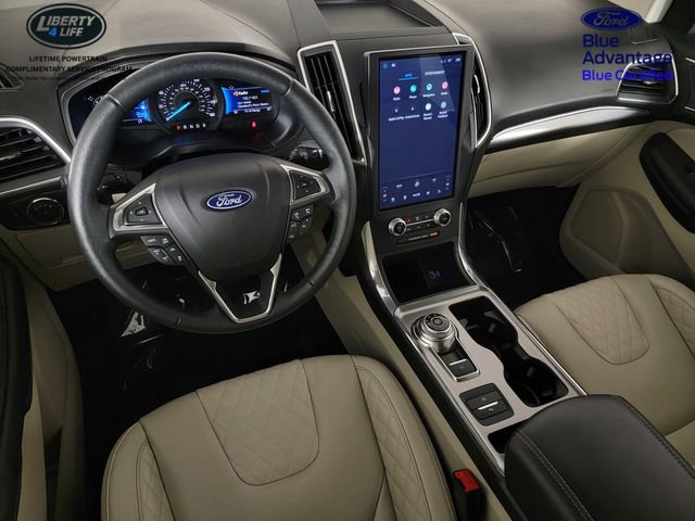 Certified 2024 Ford Edge Titanium w/ Equipment Group 301A AWD/4WD image 33