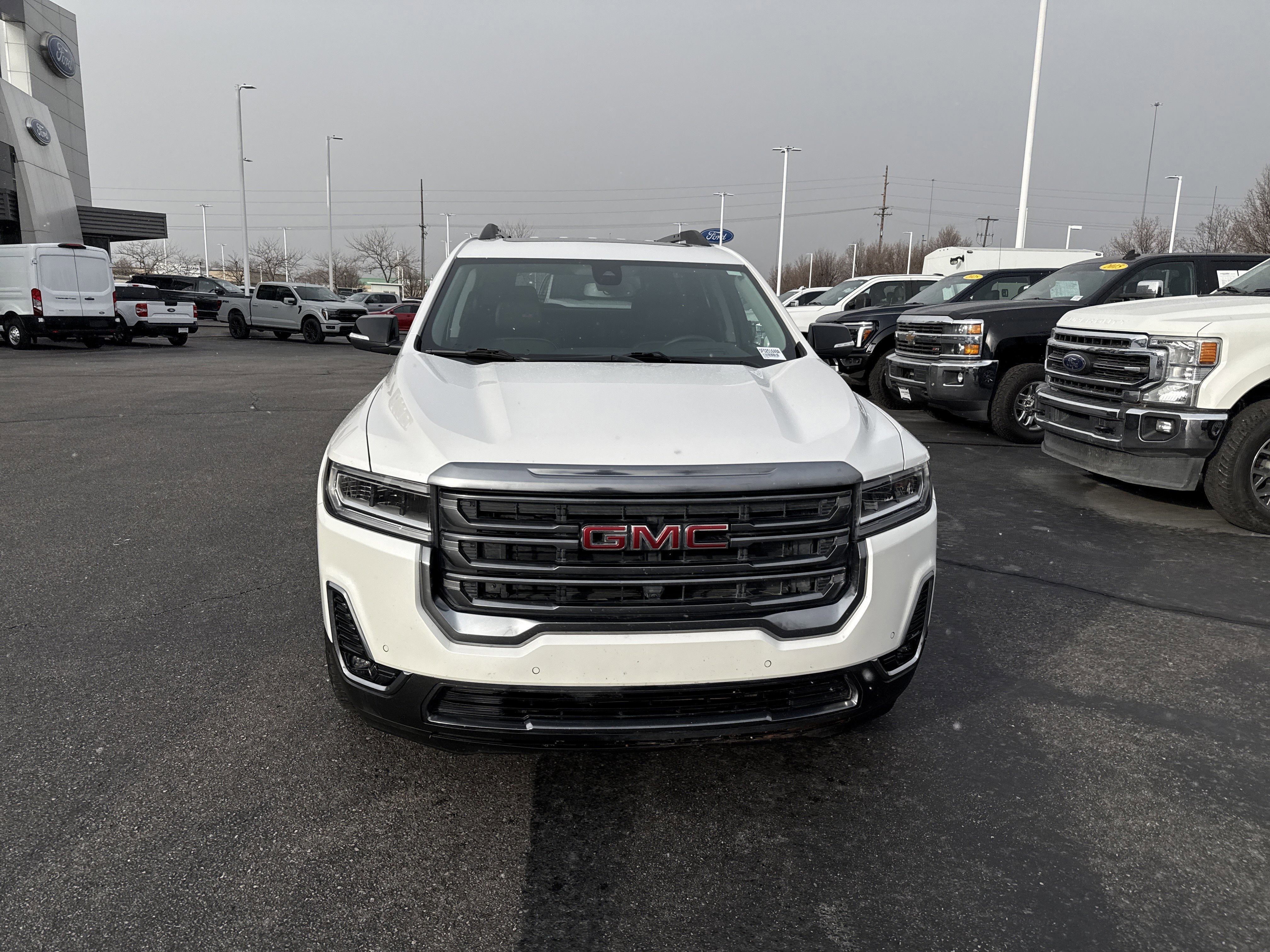 Used 2023 GMC Acadia AT4 w/ Technology Package image 8