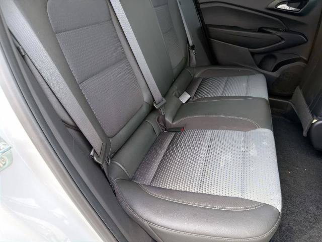 Used 2024 Chevrolet Trax LT w/ Driver Confidence Package FWD image 21