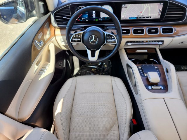 Used 2021 Mercedes-Benz GLS 450 4MATIC image 13