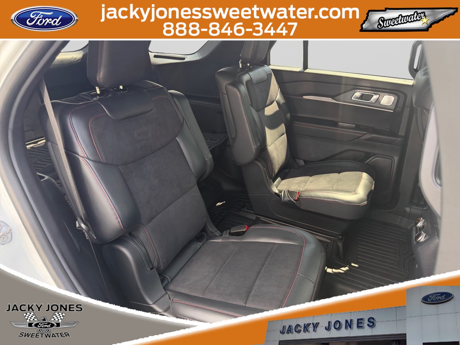 Certified 2025 Ford Explorer ST w/ Sun And Sound Package AWD/4WD image 18