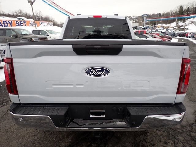 Certified 2025 Ford F150 XLT w/ Equipment Group 301A Standard AWD/4WD image 3